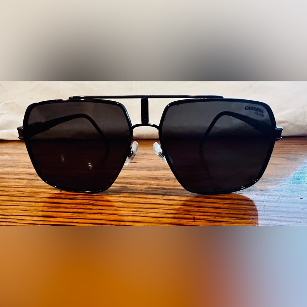 Black Square Sunglasses